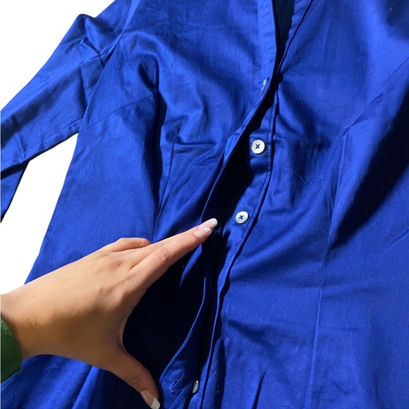 Banana Republic Blue Button Up Blouse - Picture 3 of 5